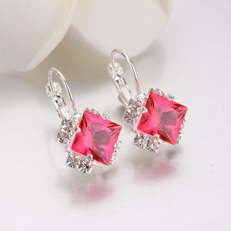 Women rhombus earrings