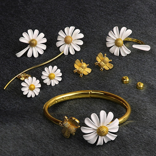 Small daisy flower earrings earrings ring bracelet necklace