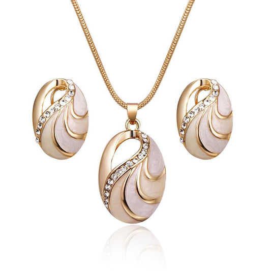 Tortoise shell shape necklace earrings